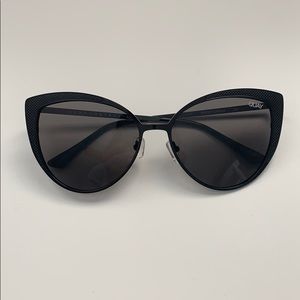 QUAY Sweet Darlin sunglasses